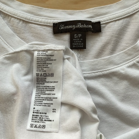 Tommy Bahama Parrot T-Shirt Size S/P - Picture 9 of 10